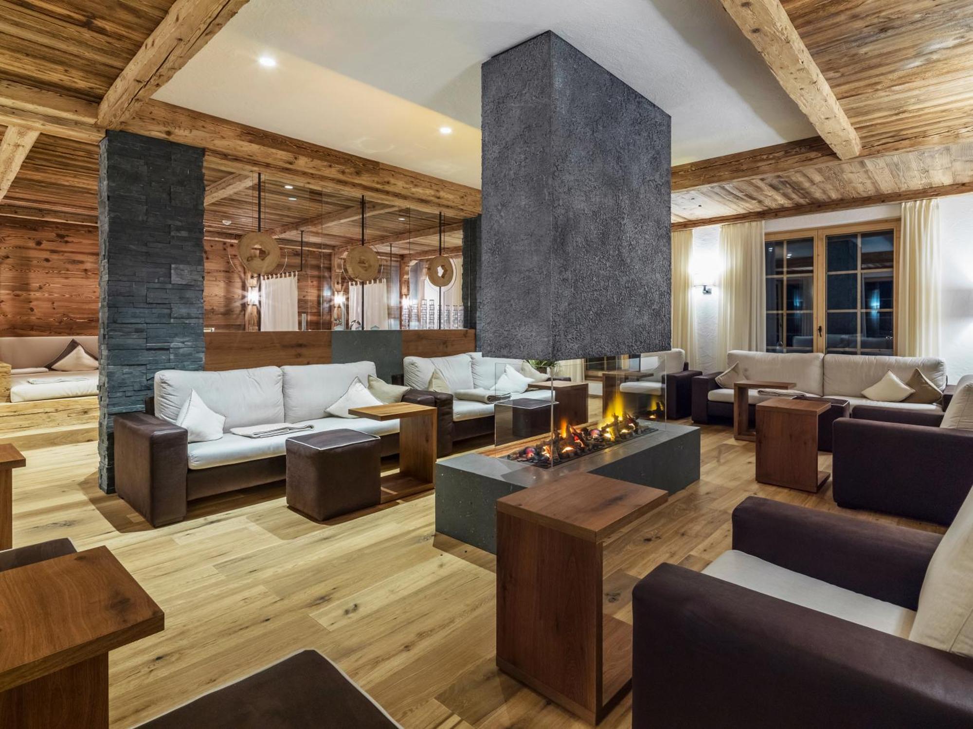 Relais&Chateaux Spa-Hotel Jagdhof Neustift im Stubaital Bagian luar foto