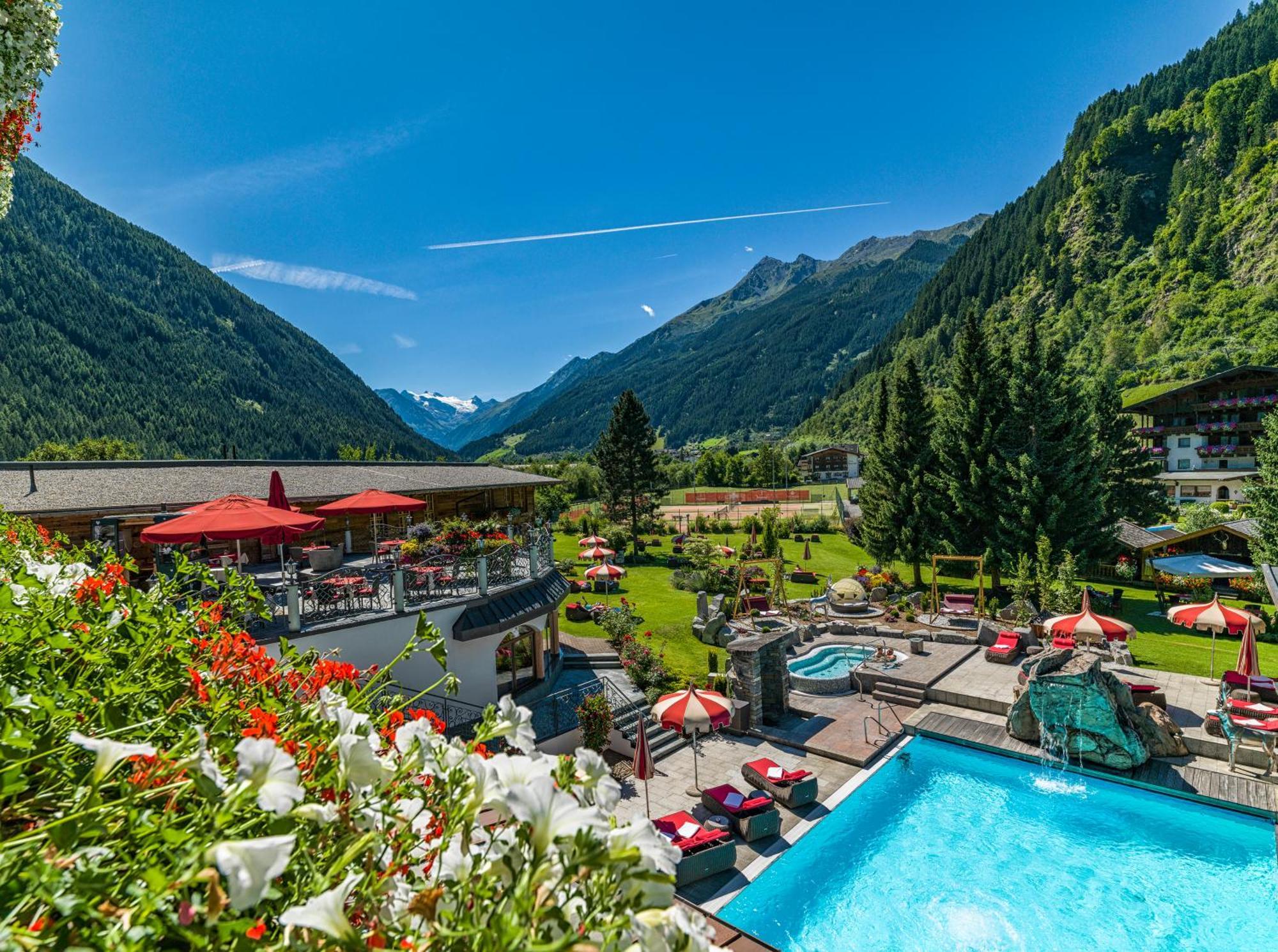 Relais&Chateaux Spa-Hotel Jagdhof Neustift im Stubaital Bagian luar foto