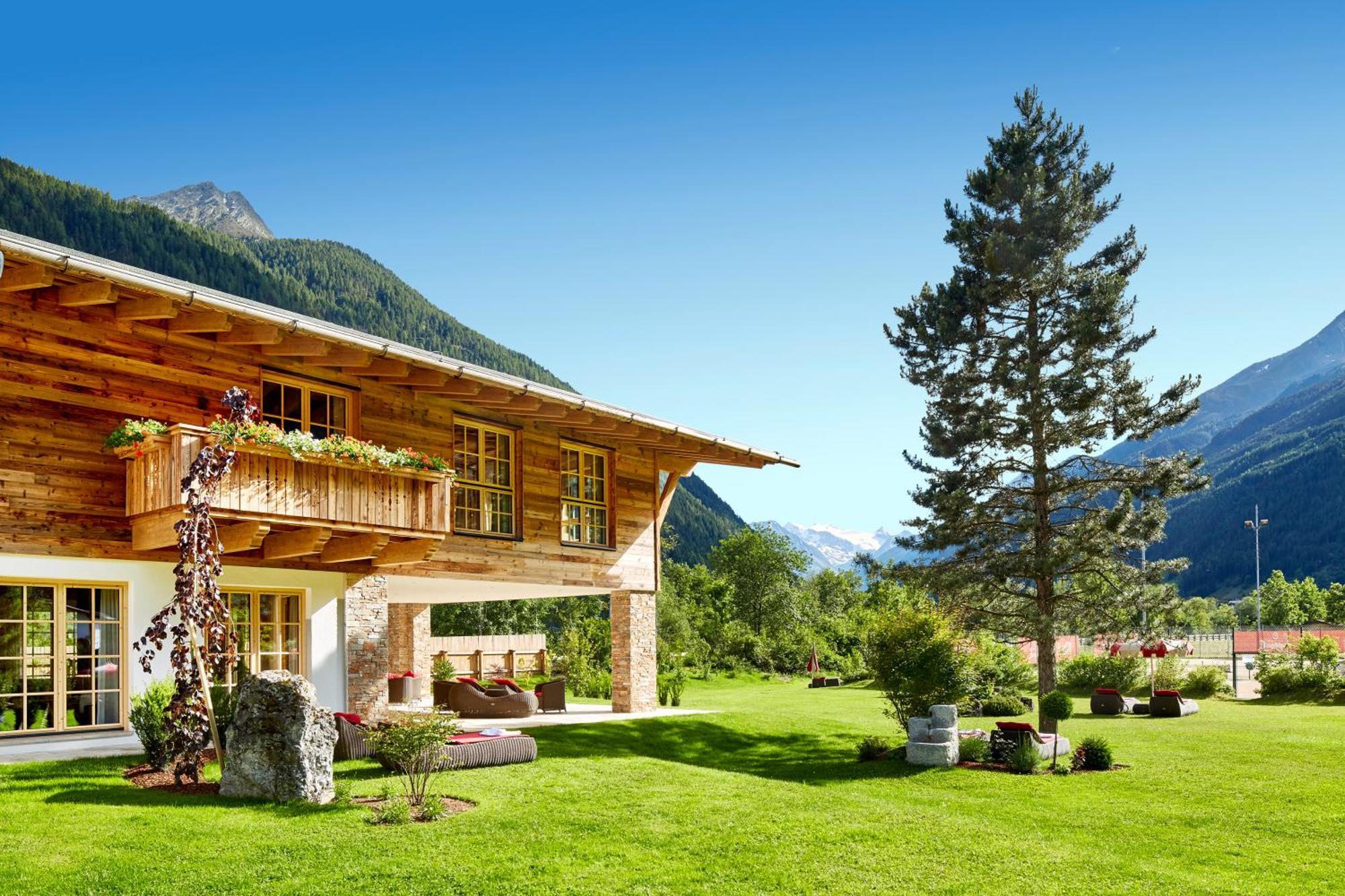 Relais&Chateaux Spa-Hotel Jagdhof Neustift im Stubaital Bagian luar foto